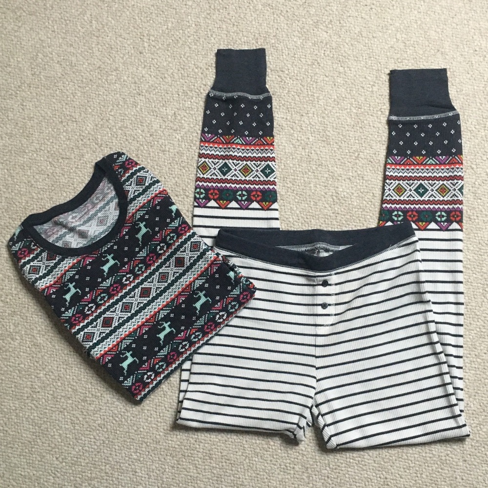 Old Navy winter pajama set